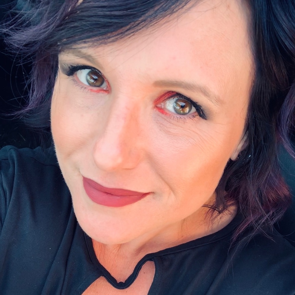 Meet your Posher, Shannda